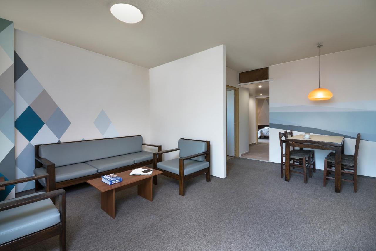 Marina Alimos Hotel Apartments Athen Exterior foto