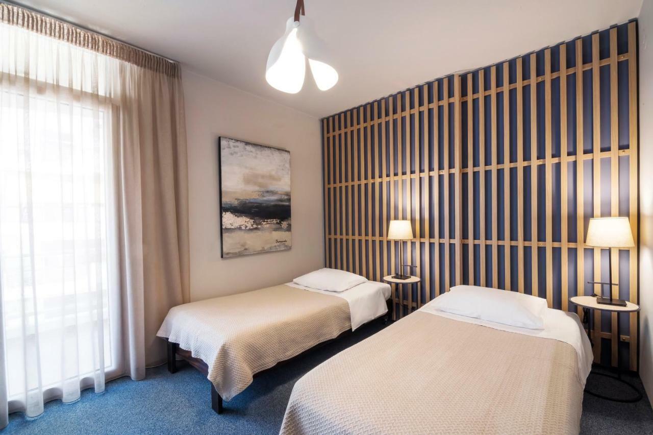 Marina Alimos Hotel Apartments Athen Exterior foto